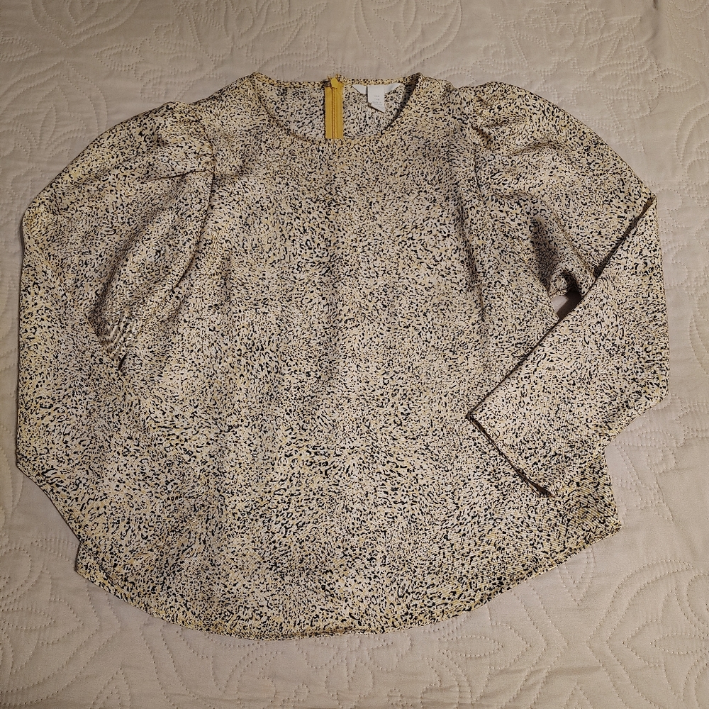 H&M Cream and Black Patterned Blouse